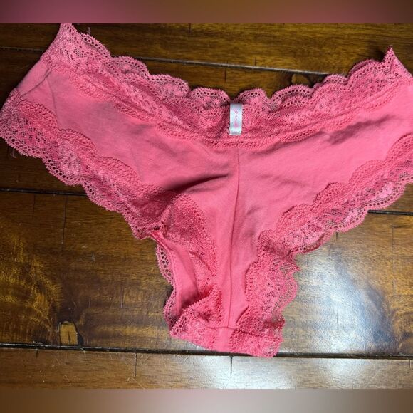 PINK Victoria’s Secret Lace Trim Cheekster Panty Size Small - Picture 2 of 5